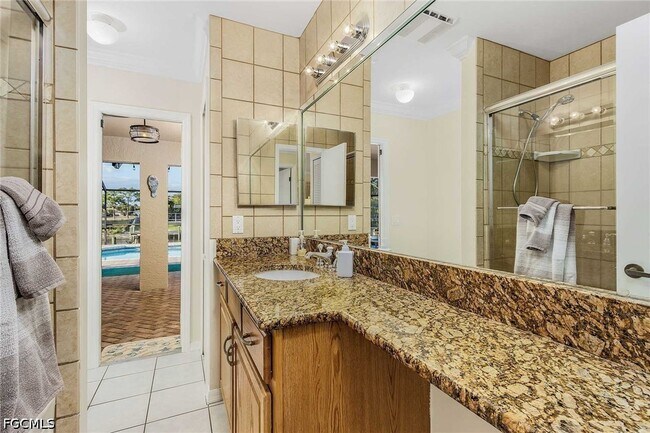 Photo - 201 SE 28th Terrace
