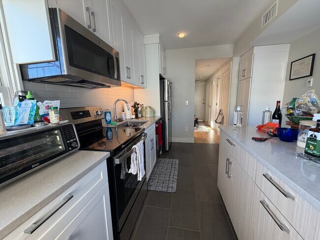 Photo - 208 Banks St Unidad 3