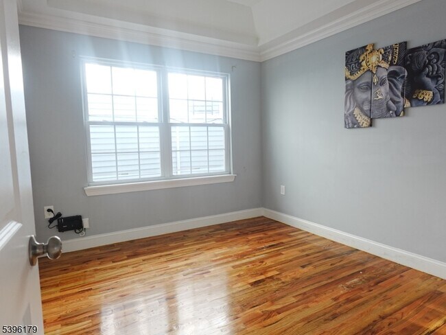 Photo - 57 N 15th St Unit 1