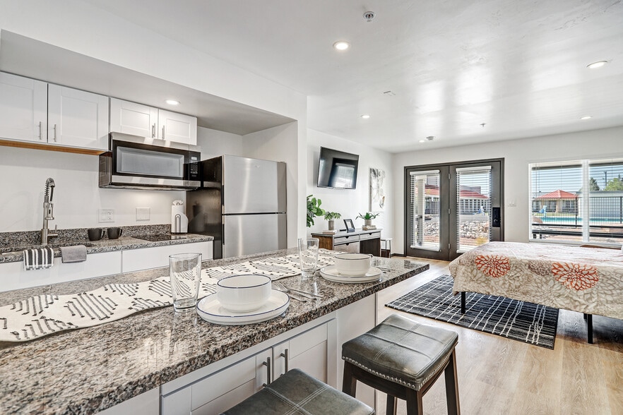 Deluxe Studio Apartment for Rent in Rio Rancho, NM