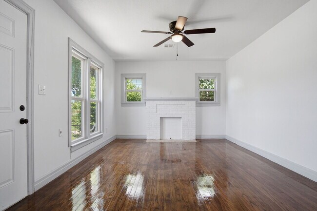 Photo - 1236 SW 30th St
