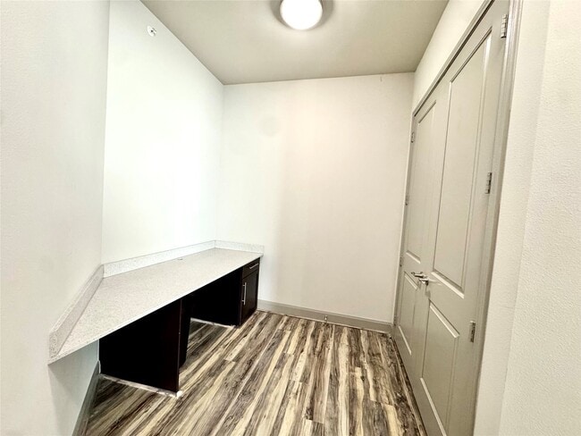 Photo - 3788 Richmond Ave.