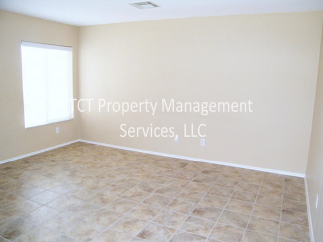 Photo - 3Bed/2 Bath Cul-de-sac home in Windmill Village