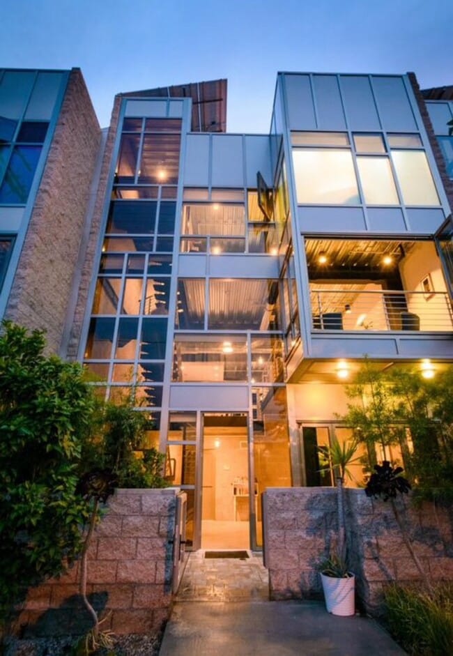 Photo - 3238 Casitas Ave