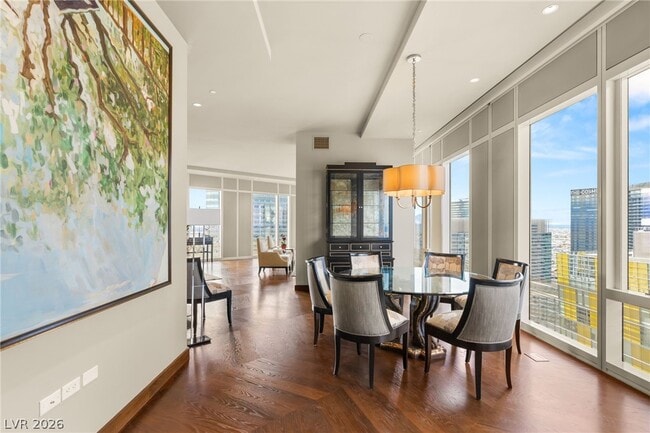 Building Photo - 3750 S Las Vegas Blvd Unit 4106