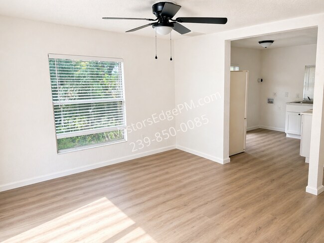 Beautifully Renovated 2BR w/ Loft & Private Deck