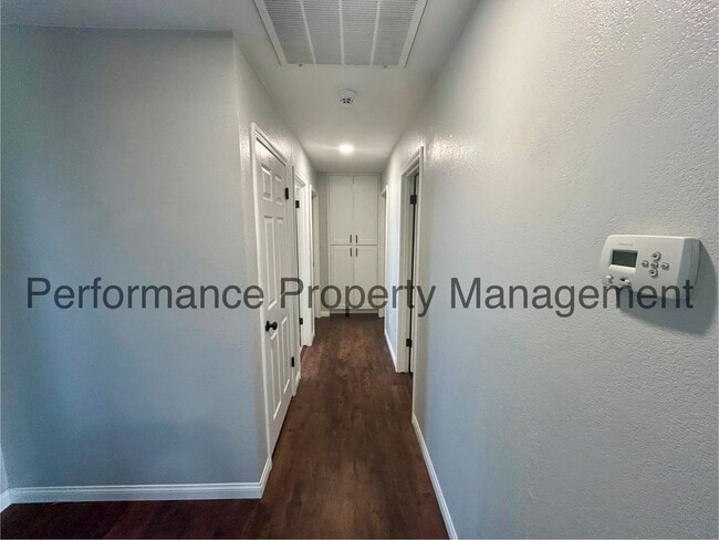 Photo - Charming 3 Bed/2 Bath NW Bakersfield Home w/ Solar, RBP & $0 Deposit Option