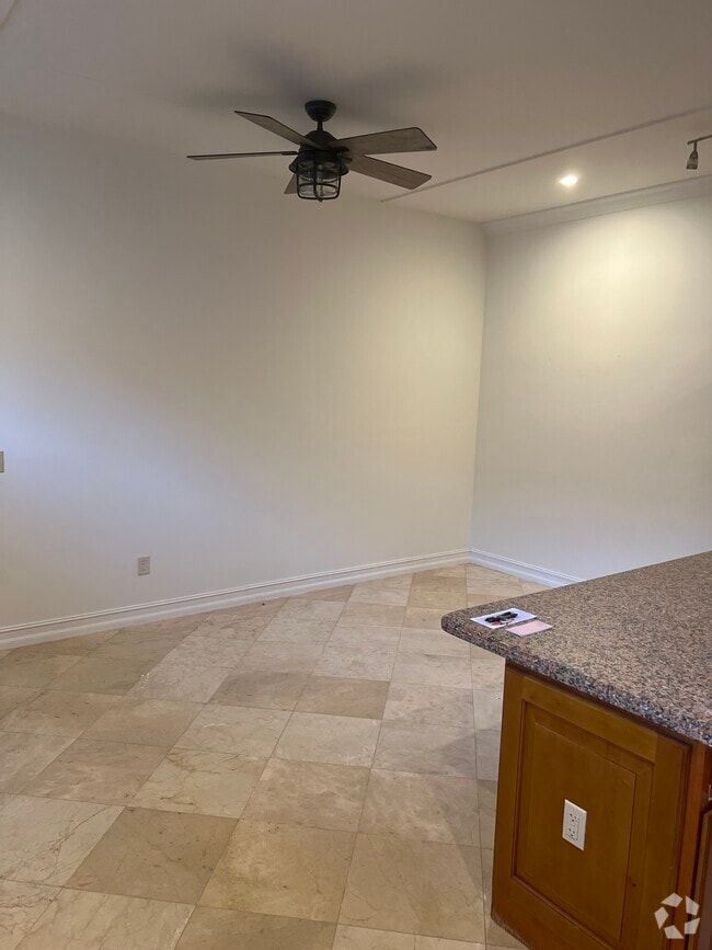 Building Photo - 6795 SW 98th St Rental