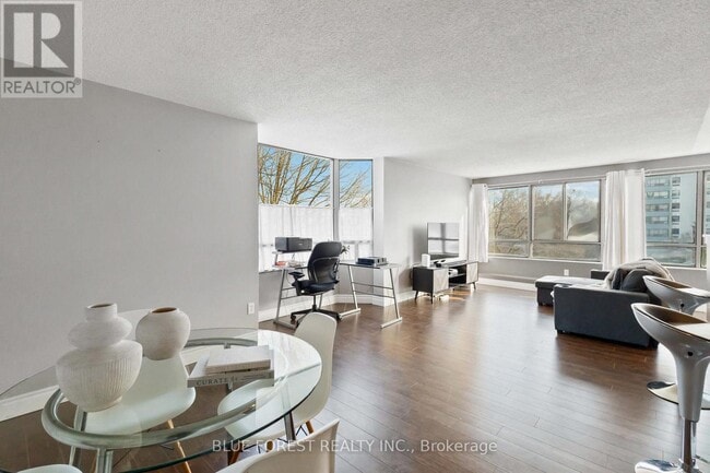 Photo - 570 Proudfoot Ln Unit 510