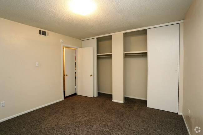 2 Bedroom - Landmark