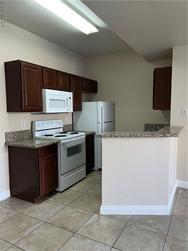 Photo - 5154 S Jones Blvd Unit 103
