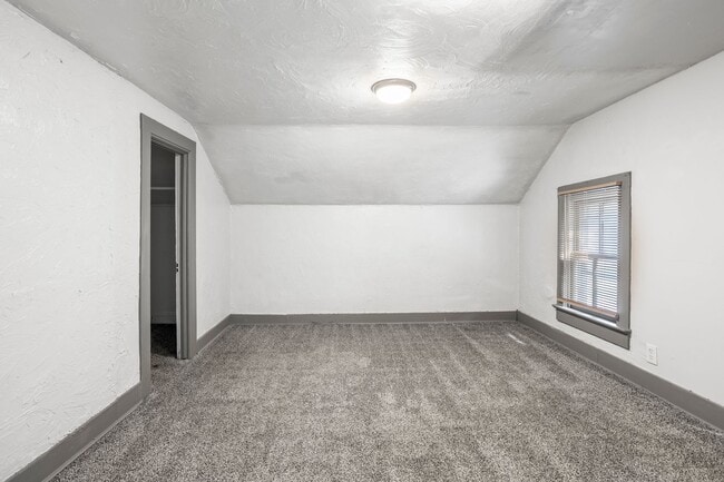 Photo - 1400 Knapp St Unit 1400A