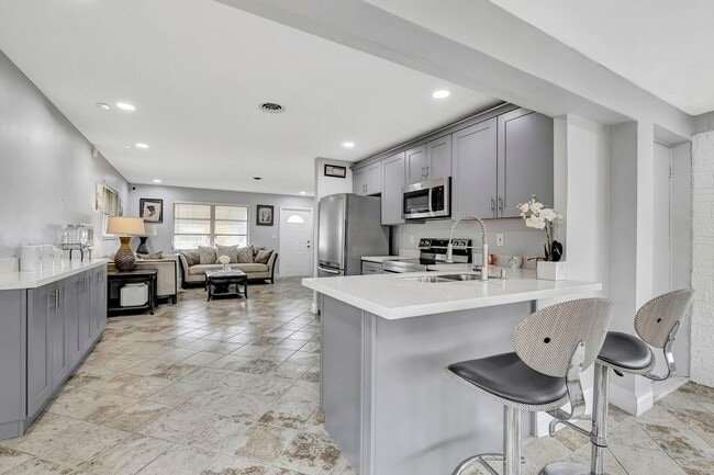 Photo - 4901 NW 27th Way Casa