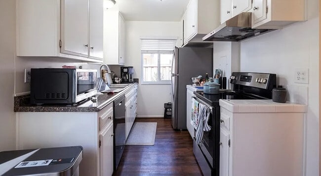 Photo - 3735 San Remo Dr