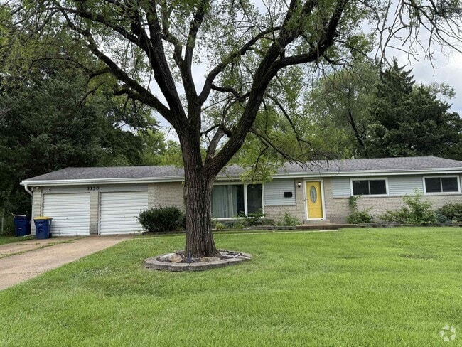 Building Photo - 3350 Carlow Pl Rental