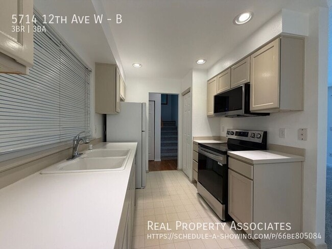 Photo - 5714 12th Ave W Unit B