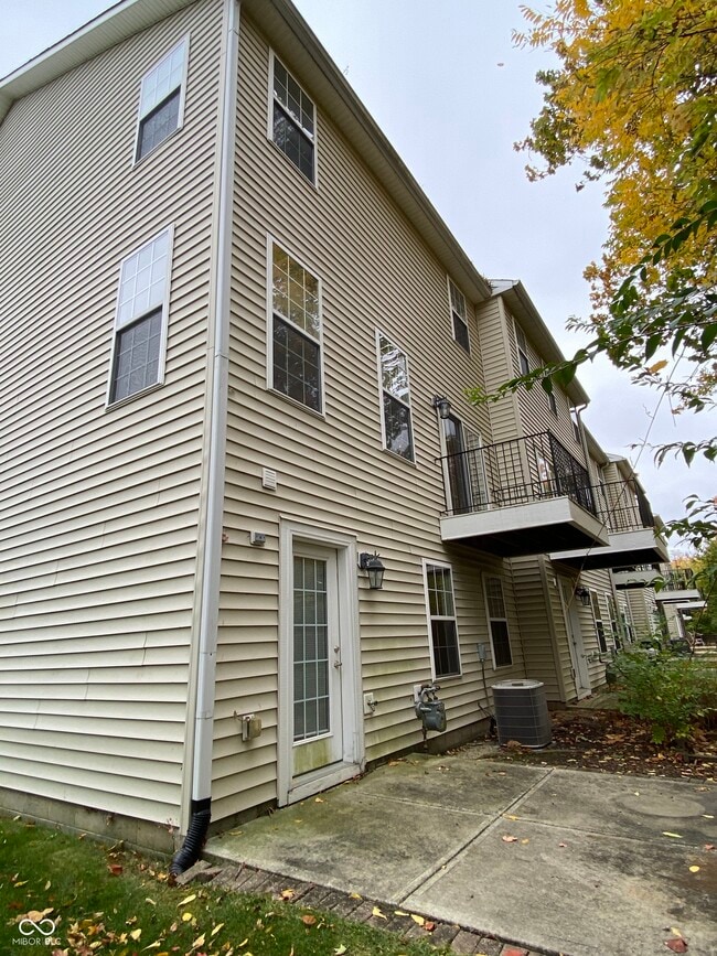 Photo - 9448 Tanhurst Dr