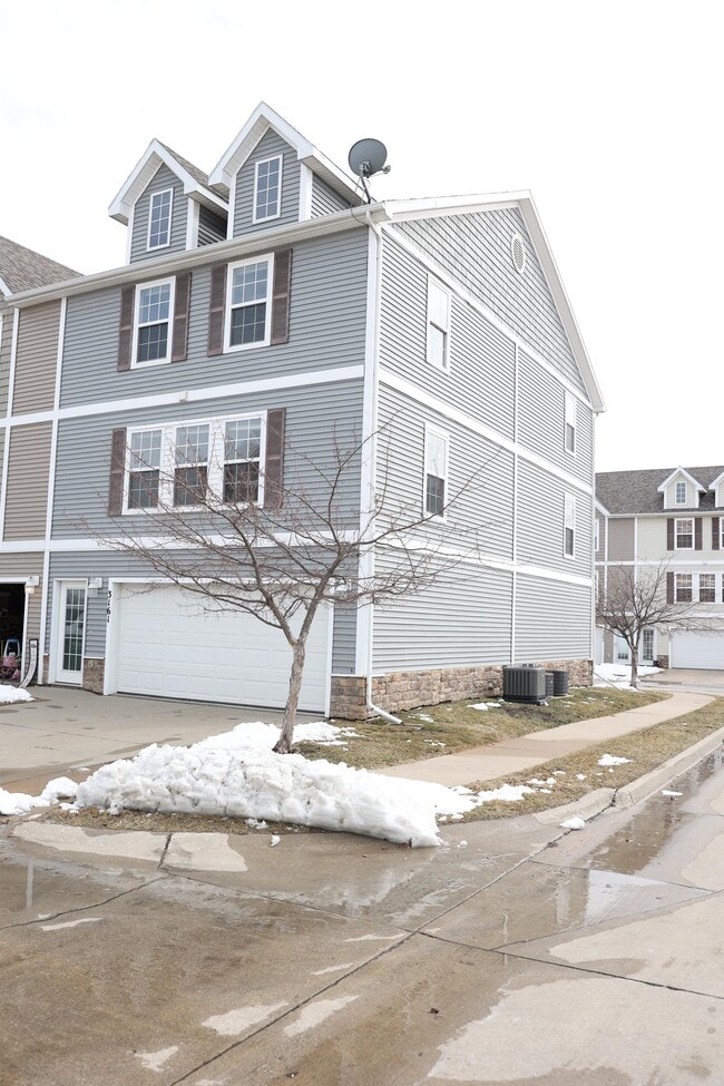 Photo - 3161 SW Arlan Ln