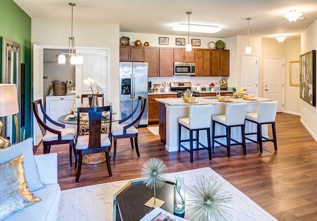 Photo - Tempo Evergreen Walk