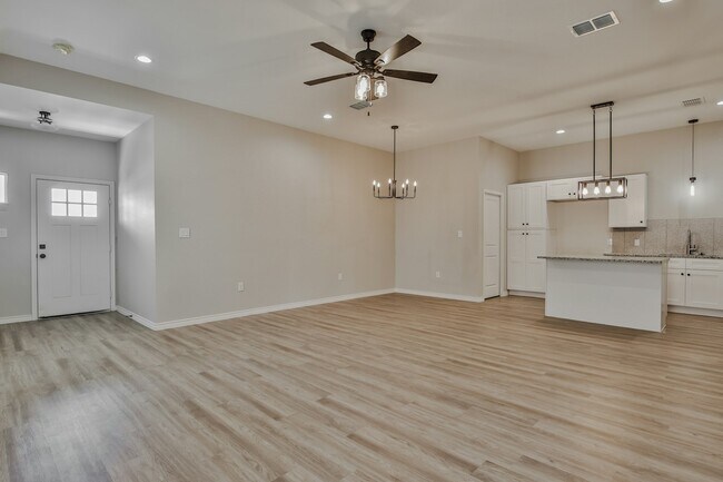 Photo - 1313 Corpus Ave