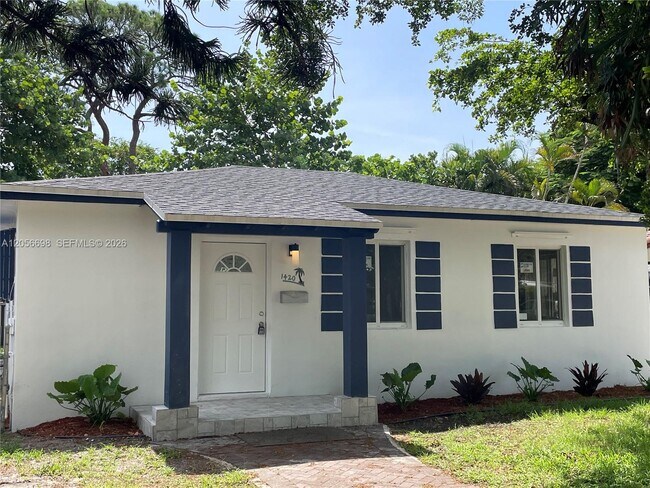 Photo - 1420 NE 1st Ave.