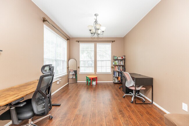 Photo - 6451 Applewood Forest Dr