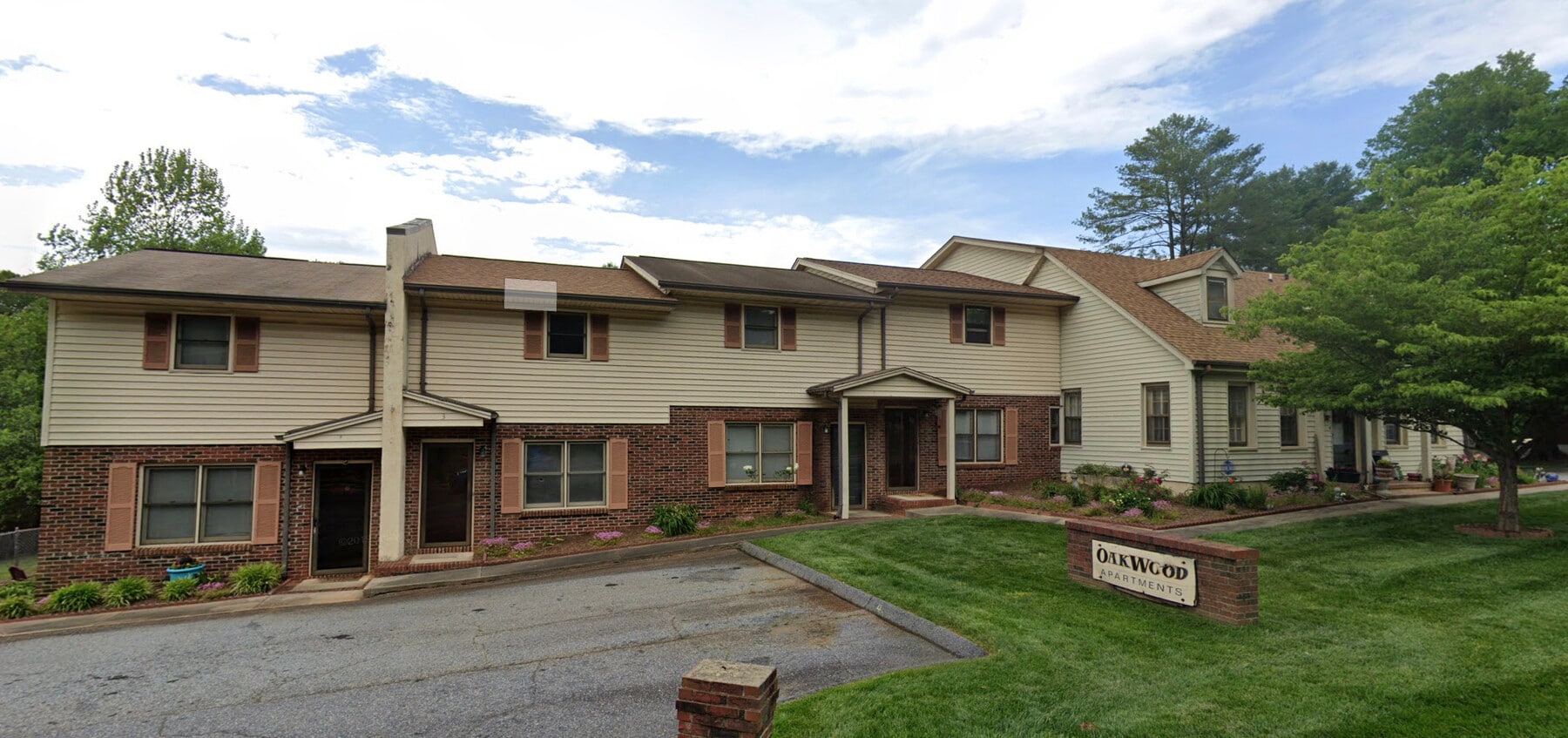 Photo - Oakwood Apartments Unidad 4