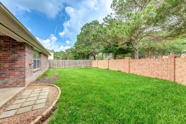 24502 Drakefield Ct