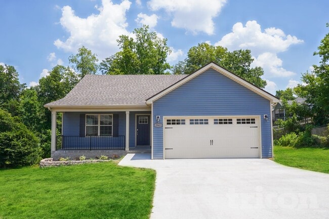 Building Photo - 2945 Lancelot Ln