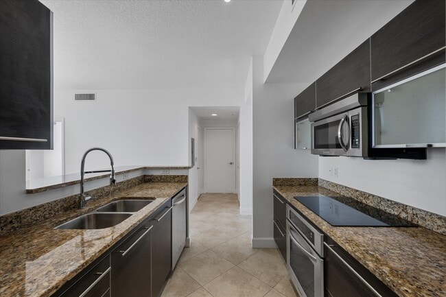 Photo - 550 Okeechobee Blvd Unit 1605