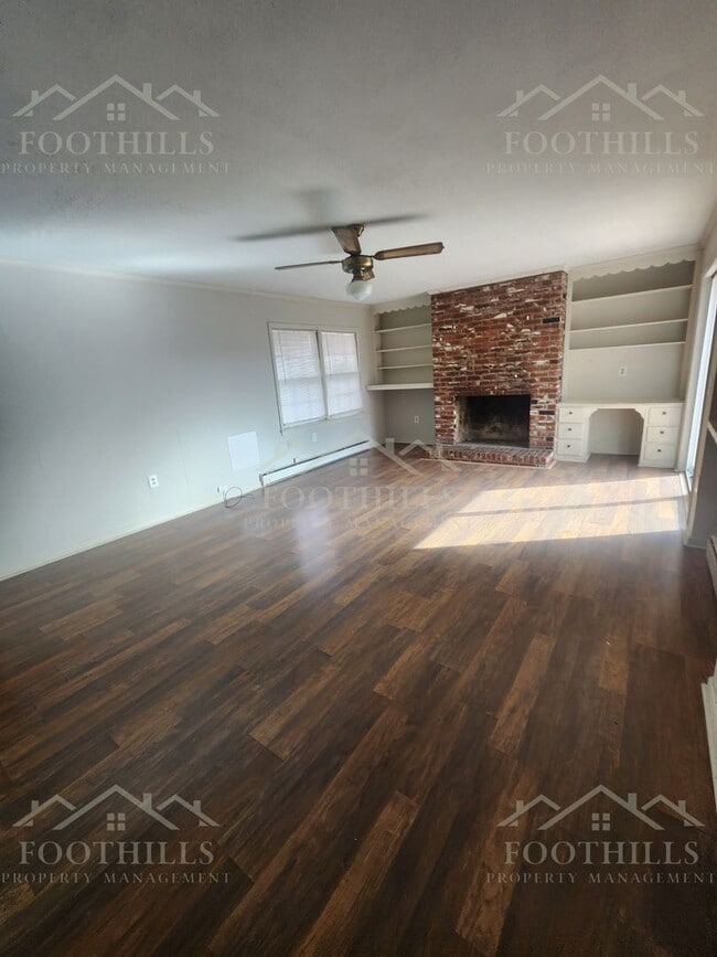 Photo - 109 Brewton Ct