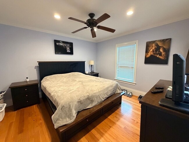 Photo - 341 Linwood Ave Unit 2