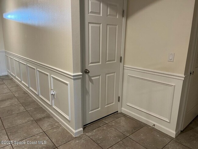 Photo - 760 Acadia Ct SE