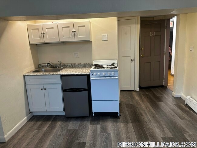 Building Photo - 51 S Huntington Ave