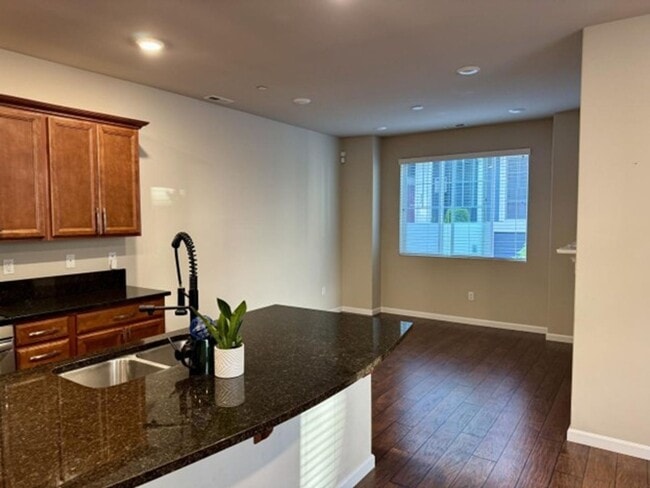 2725 197th Pl SW