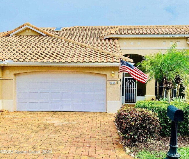 Building Photo - Available for Rent: Fully Furnished 2 Bed/... Rental