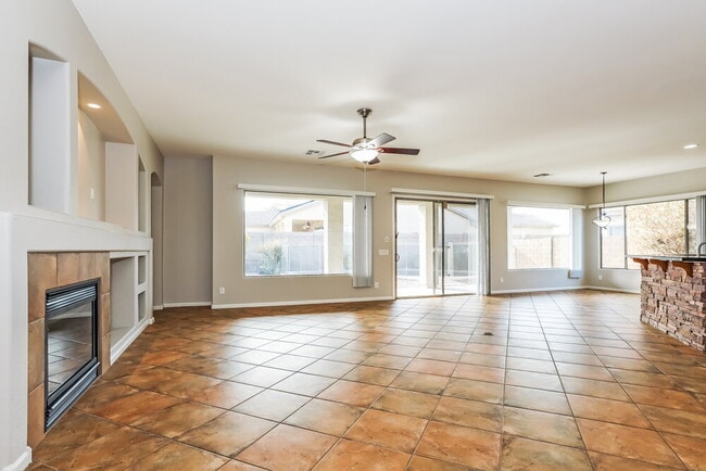 Photo - 3927 E Dubois Ave