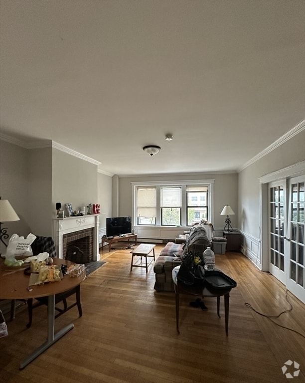 Building Photo - 1653 Commonwealth Ave Rental