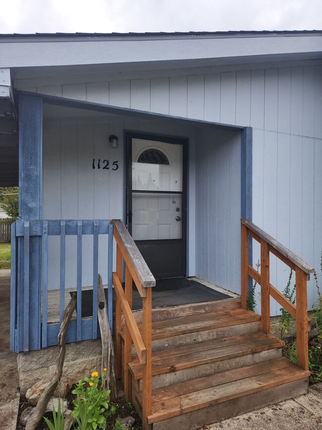 Photo - 1125 2nd Ave