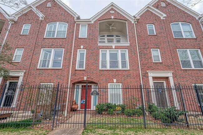 Photo - 1711 Hadley St Condo