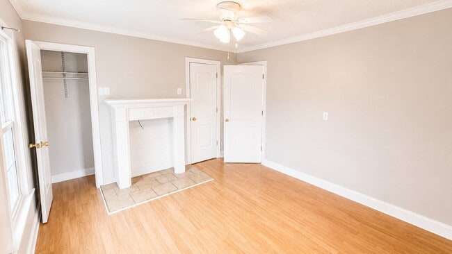 Photo - 1104 K St