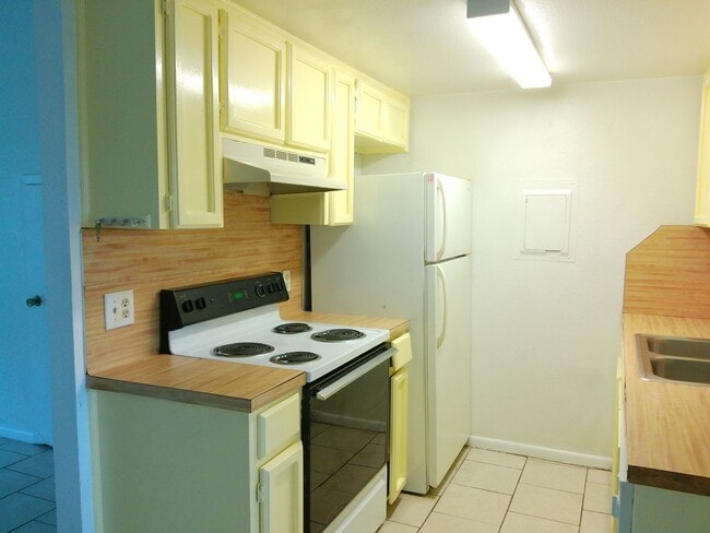 Photo - 5723 Crestmore Dr