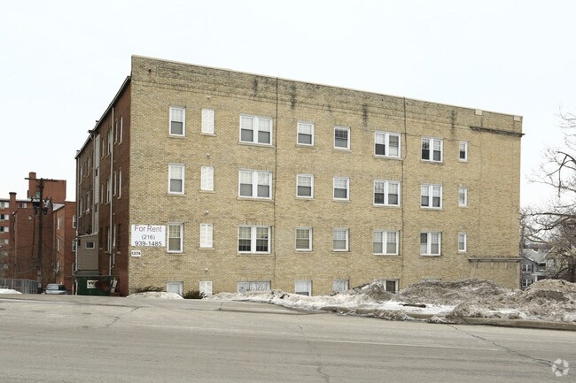 Photo - Edgeway Apartments