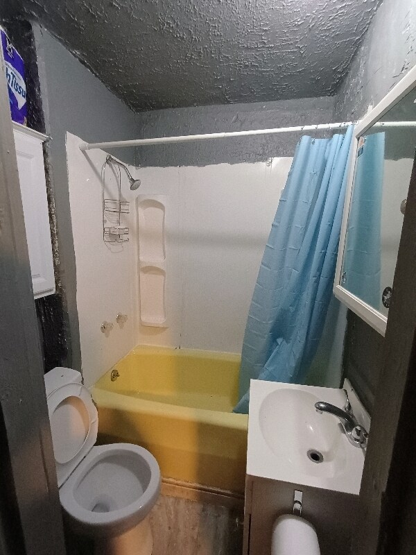 Photo - 9 Nutt Ave Unit 3