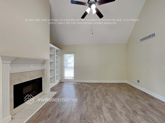 Photo - 809 Oak Trail Dr