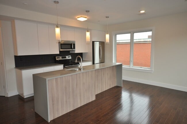 Photo - 659 Massachusetts Ave Unidad 6