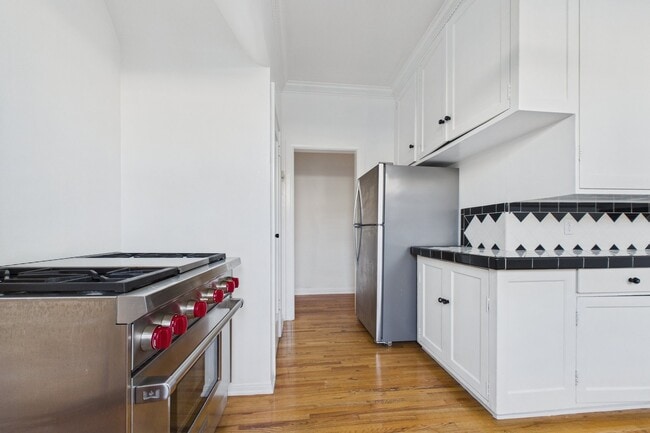 Photo - Gramercy Apartments