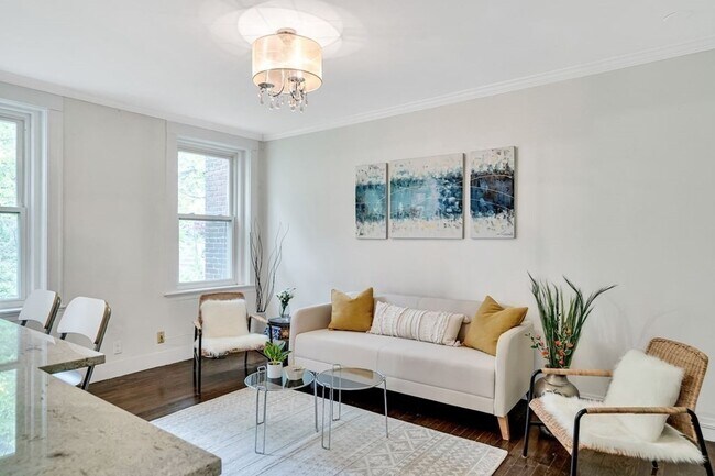 21 Westbourne Ter Unit 6