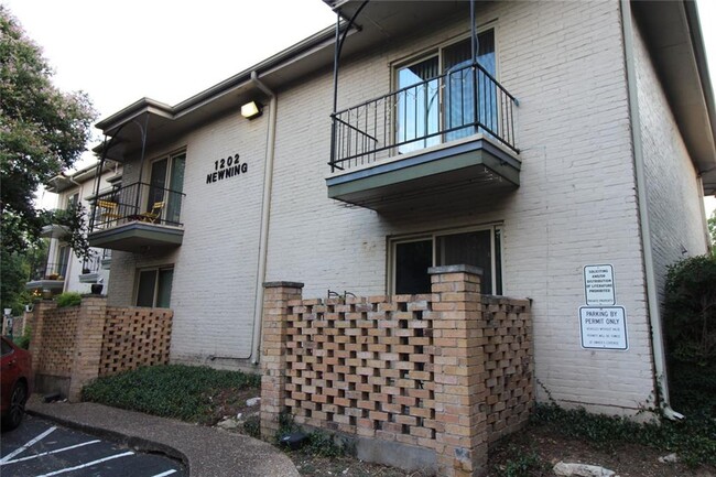 2Bed/1Bath in Travis Heights - 2Bed/1Bath in Travis Heights Condominio Unidad 211