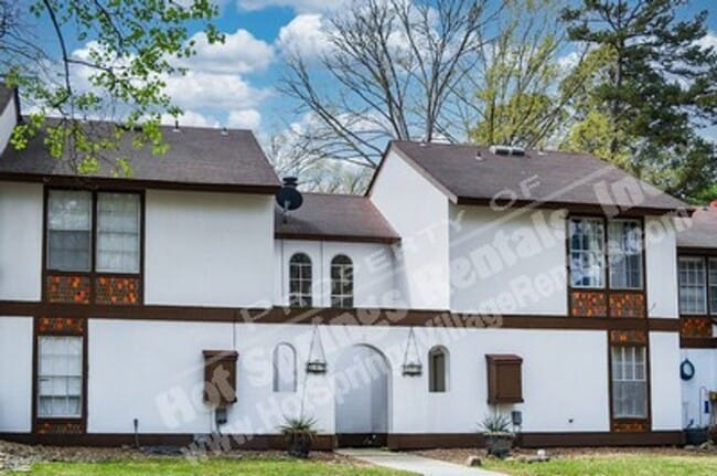 Photo - Two-Level Townhome in DeSoto Courts